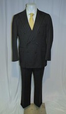 Paul Stuart Hand Made Charcoal Striped Peak Lapel 6x2 Double Breasted Suit 42ST