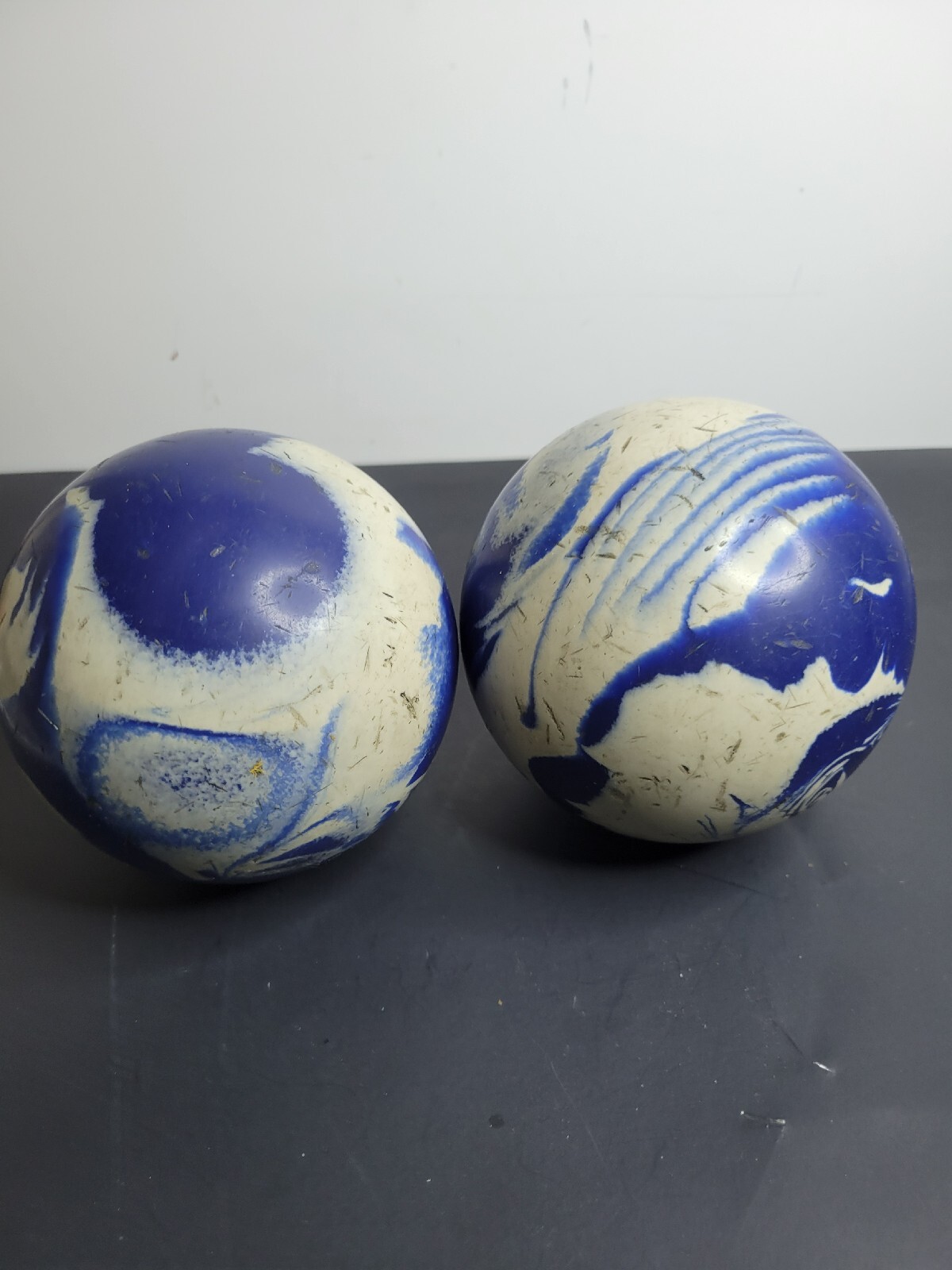 EPCO PARAMOUNT DUCKPIN BOWLING BALLS DUCK PIN TWO BALL SET WITH