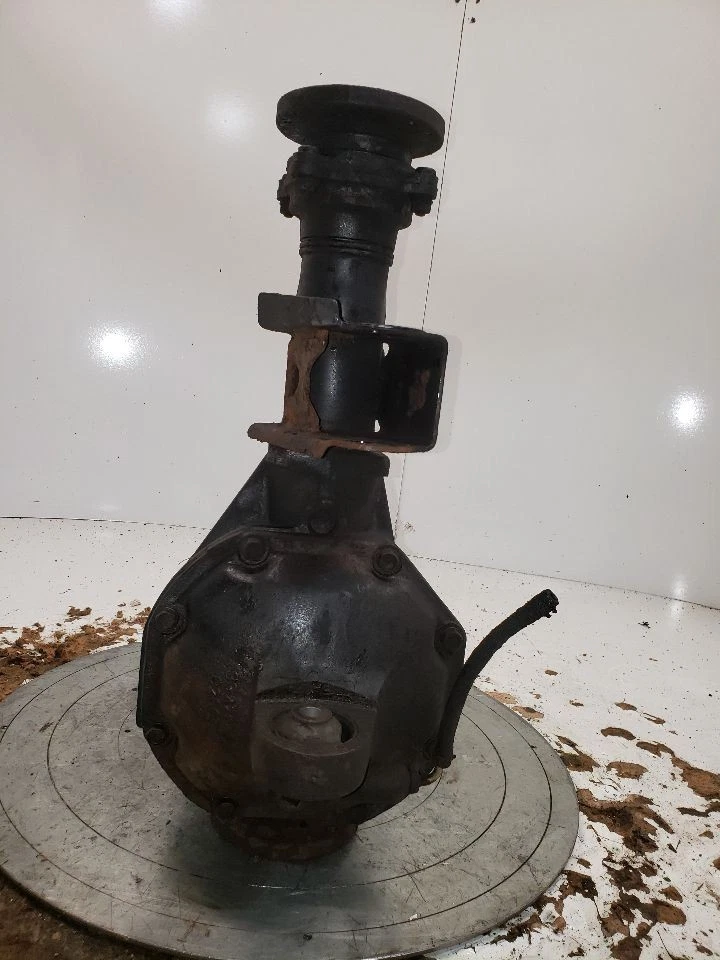 Eje delantero portador 6 cilindros relación 4.636 compatible con 00-04 XTERRA 1366321 Foto 2 de 4