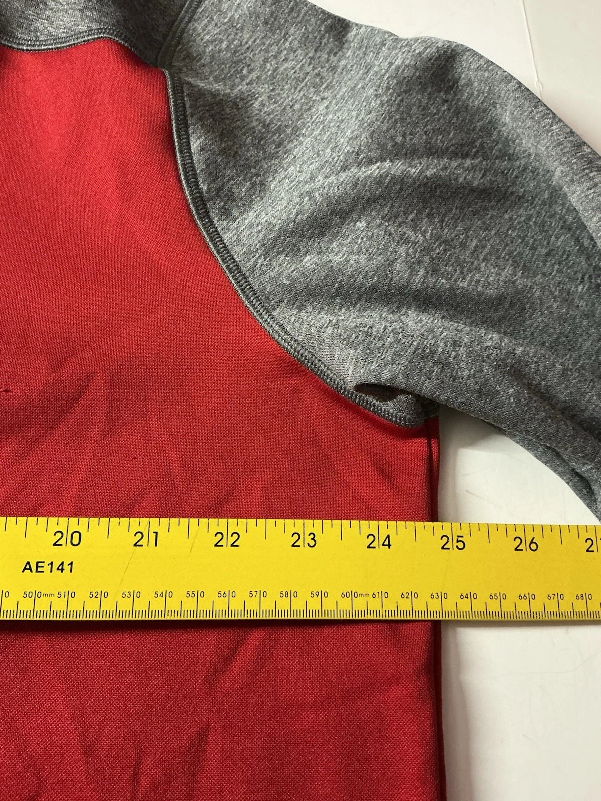 Champion Performance Men's Pull Over  Size X-Large Red-Gray image 3