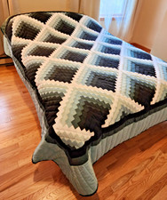 Amish Handmade Puff Quilt 96x104 Queen Full Black White Aqua Modern Bedding