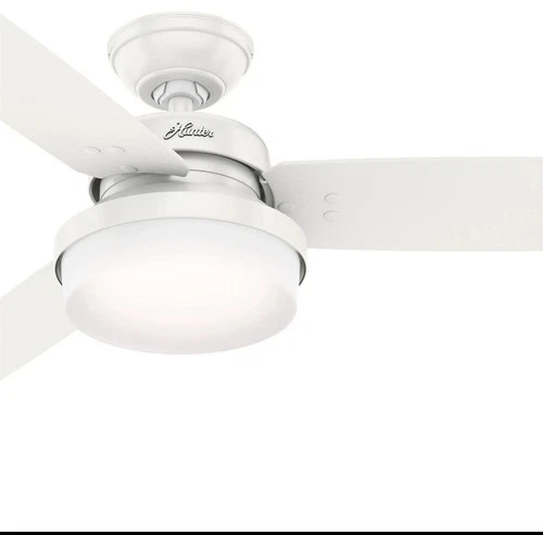 Hunter Fan 52 inch Casual Fresh White Ceiling Fan with Light and Remote Control - Picture 3 of 5