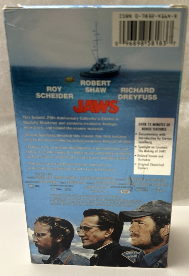Jaws VHS 2000 2-Tape Anniversary Collector’s Edition Universal Horror - Image 2 of 4