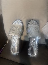 Women  s Sandals