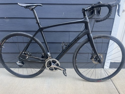 Trek Domane 6 Series, Dura-Ace Di2, Carbon Road Bike Size 56 Carbon Bars