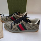 Baskets basses homme Gucci Screener 8,5 beige boîte monogramme GG toile suprême
