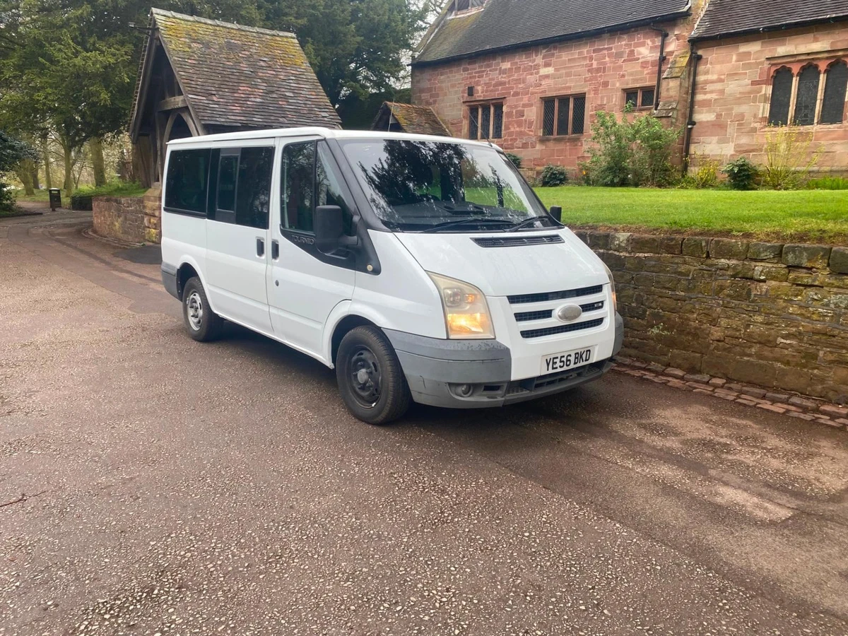 Ford transit tourneo 9 seater 2025