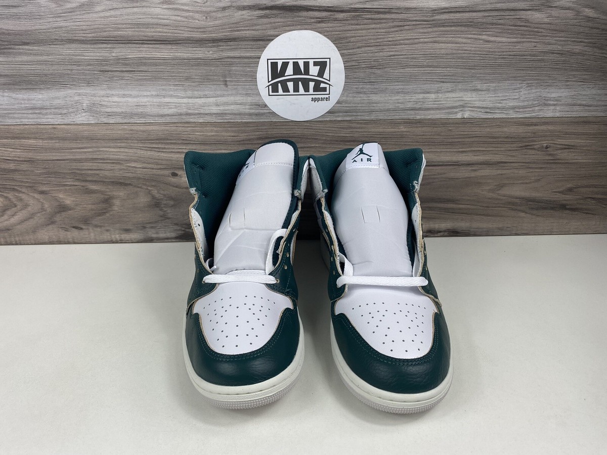 シューズ(男性用) Nike Air Jordan 1 Mid \"Green Grey White\" Nike Air Jordan 1 Mid SE White Oxidized Green Grey Men's