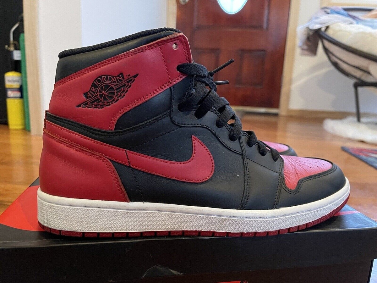 Nike Air Jordan 1 Retro High OG Banned Bred 2013 Patent Black Red