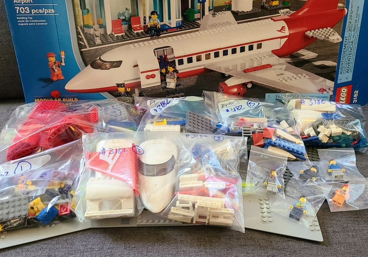 etage båd storhedsvanvid LEGO CITY: Airport 3182 (Retired) – 100% Complete EUC Set w/ Box +  Instructions 673419129527 | eBay