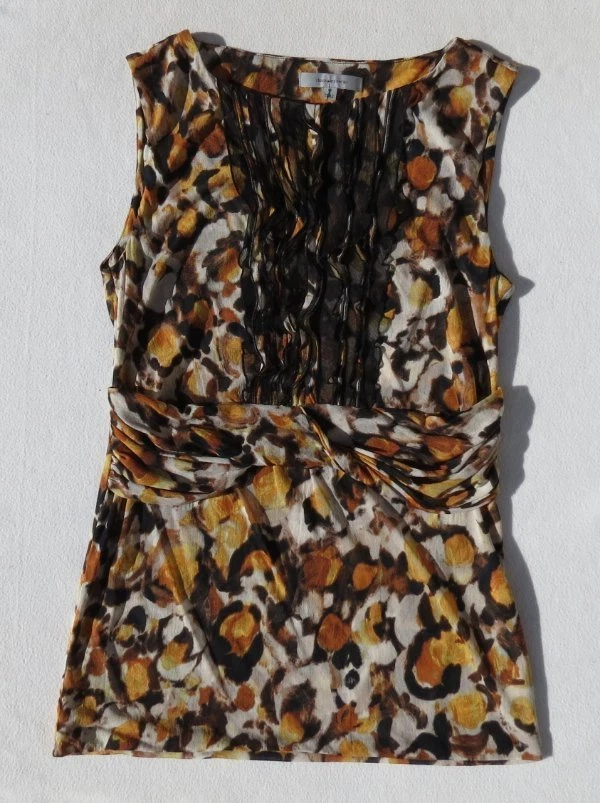 CLASSIQUES ENTIER 橙色花卉印花弹力丝绸针织荷叶边衬衫上衣,尺寸 M — 第 3/4 张图片