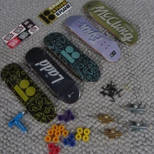 Tech Deck Fingerboard Skateboards Plan B PJ Ladd Felipe McClung Lot of 5 Tool