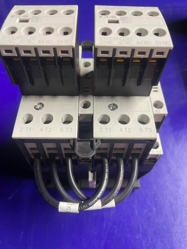 Eaton XTCE025C10 / XTCEXFCC22, DIL M25-10 M2-XHI22 LOT of 2 EA (4PCS) w/rail