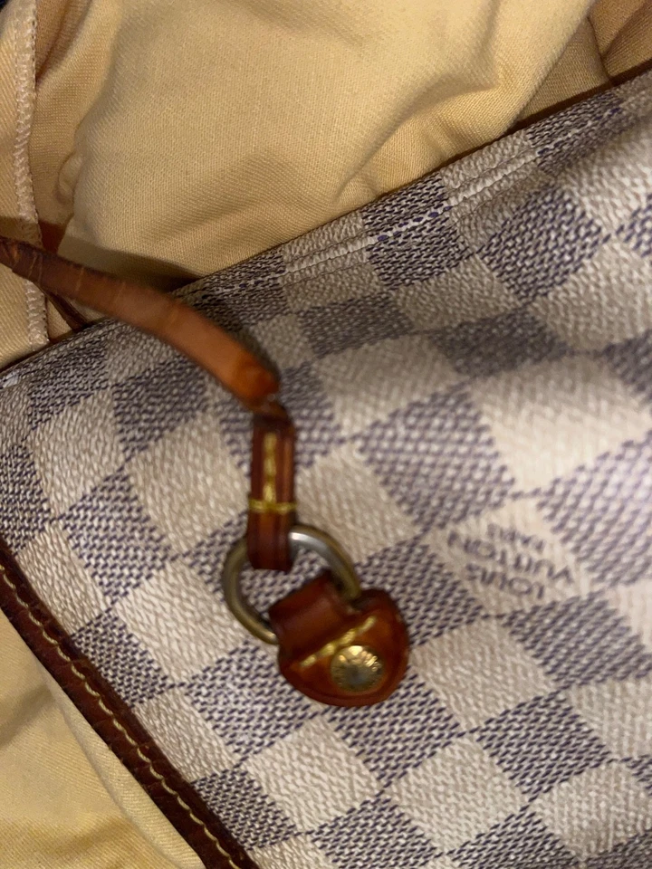 Louis Vuitton Neverfull MM, foto 3 di 5
