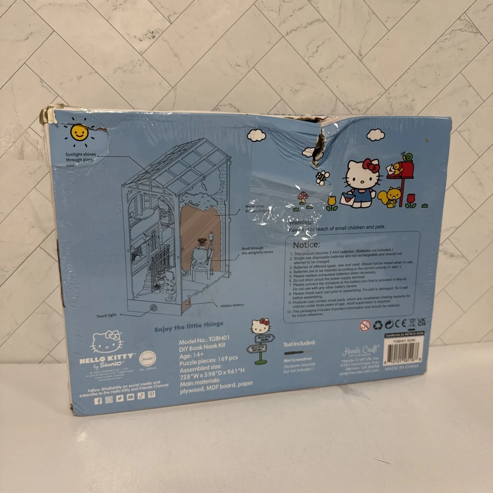 DIY 3D Book Nook Kit - Hello Kitty: Town Square 169pcs (Damaged Box) - Image 4 of 4