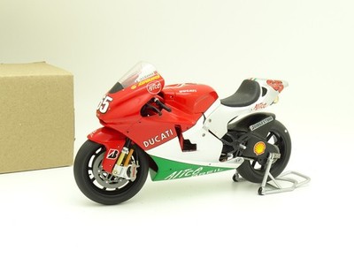 Altaya Moto GP 1/12 Ducati Desmosedici Loris Capirossi 2006 #65