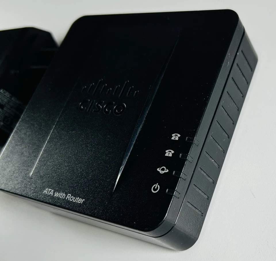 Cisco SPA122 ATA 2-Port VoIP Telephone With Power Adapter  - Image 2 of 4