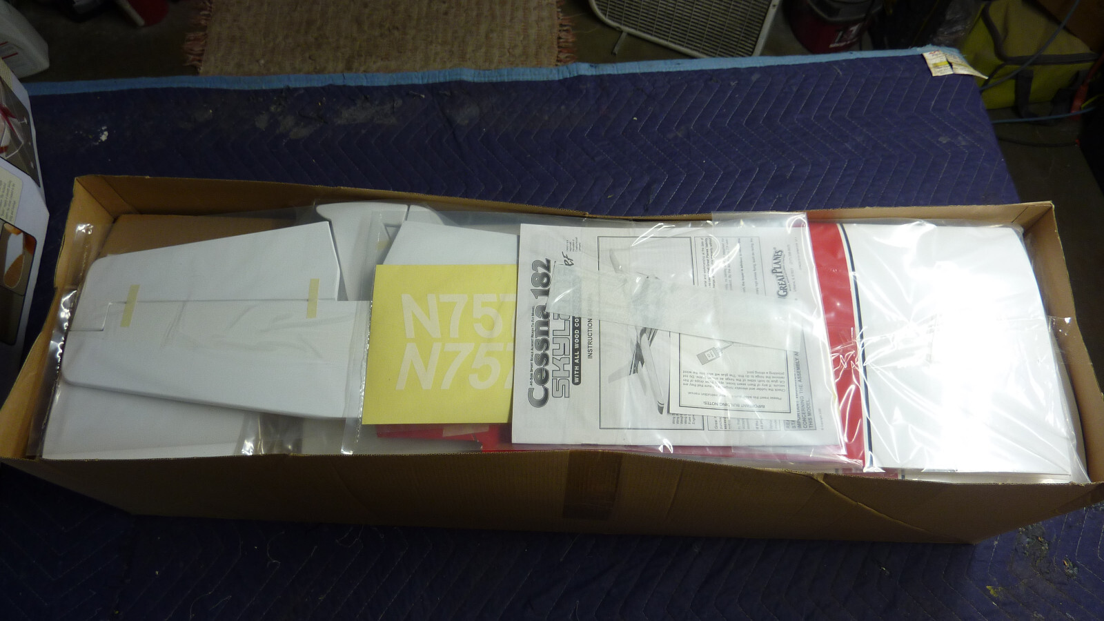 Great Planes Cessna 182 ARF Sport Scale R/C Model Airplane Kit 63