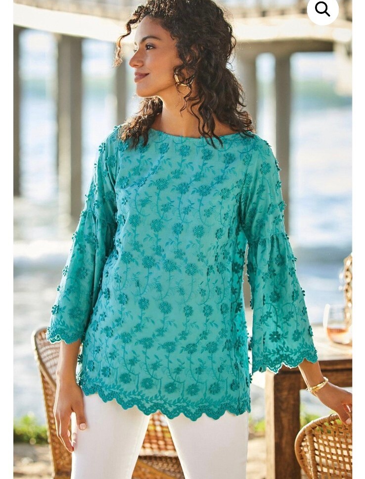 Soft Surroundings Bell Sleeve Rosalie Daisy Floral Embroidered Top