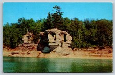 Vintage Postcard Chapel Rock Munising Michiga...