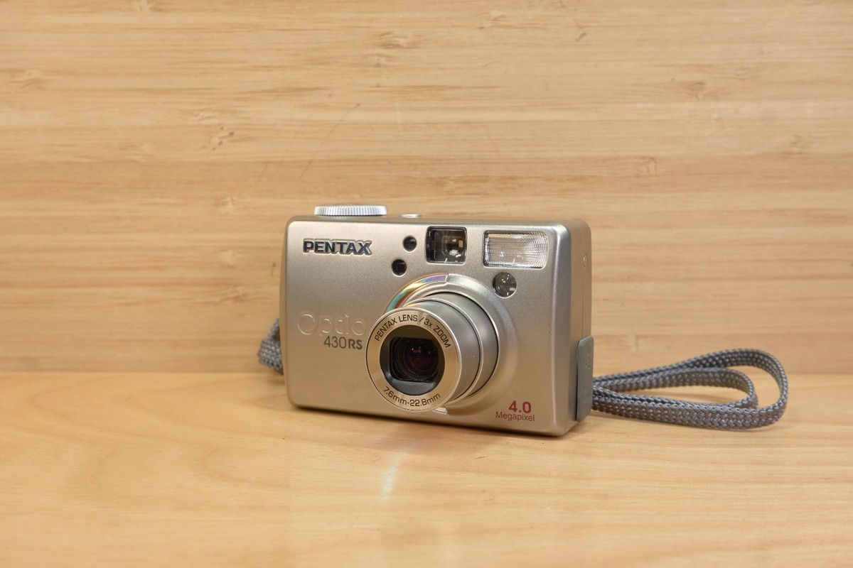 Pentax Optio 430RS / 4MP Digital Camera / 3x Optical Zoom / Tested