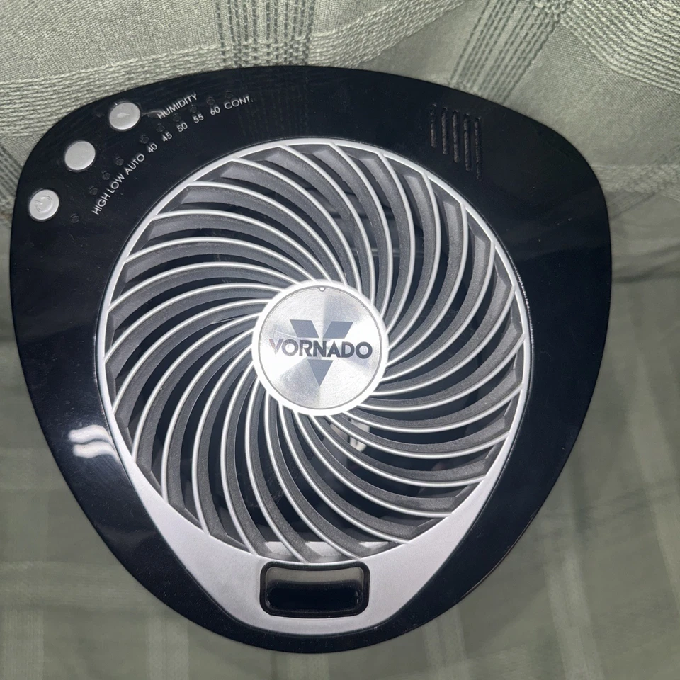 Humidificador ultrasónico Vornado Ultra3 para toda la habitación 600 pies cuadrados ligeramente usado Foto 4 de 4