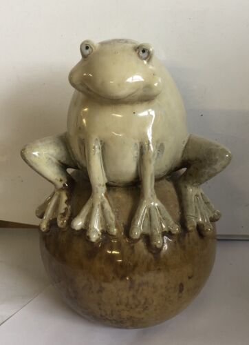 Vintage Glazed Garden Outdoor Green Tree Bull Frog Sitting on Brown Ball Statue