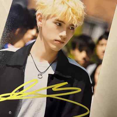 Chen Fei Yu Autograph Photos Signature Photos 6 Inches Non-printed Gift 陈飞宇亲笔签名照