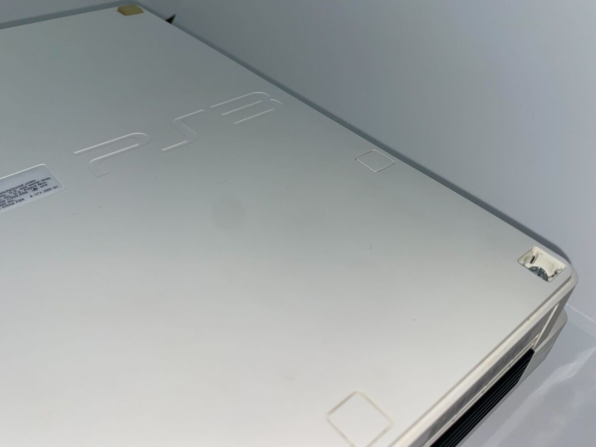 PlayStation 3 PS3 FINAL FANTASY XIII LIGHTNING EDITION CECH PlayStation 3 PS3 FINAL FANTASY XIII LIGHTNING EDITION CECH