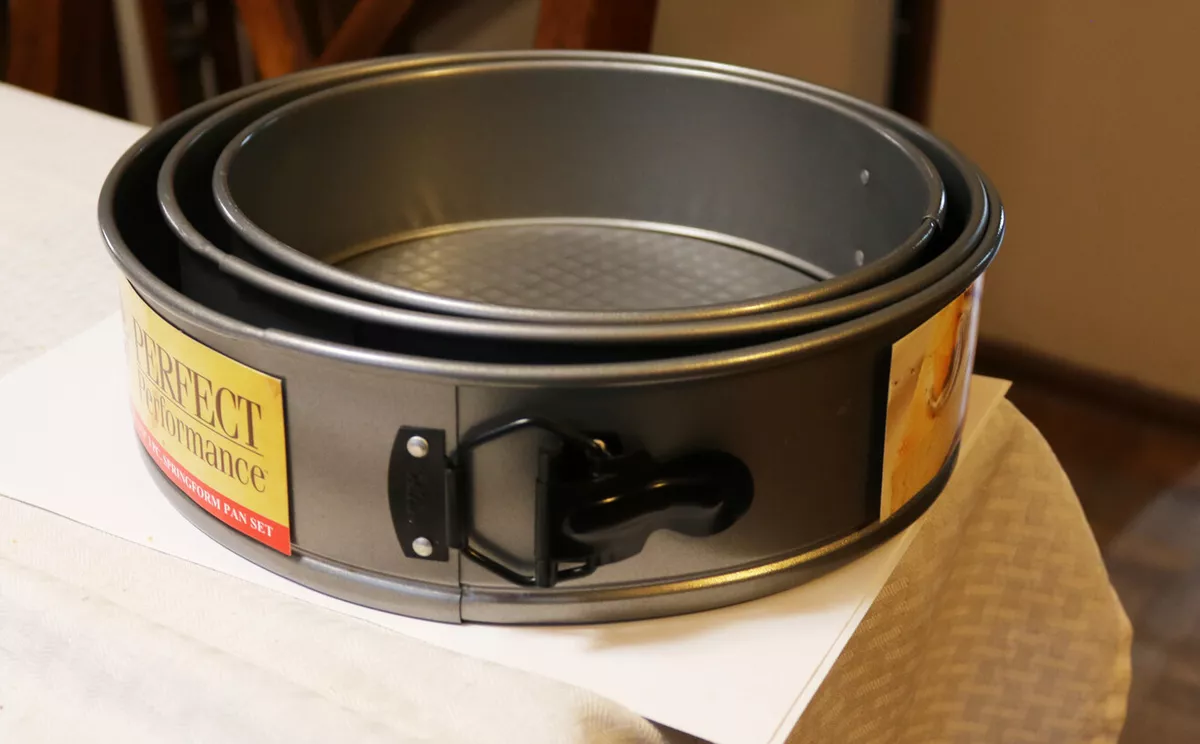 Wilton clearance springform pan