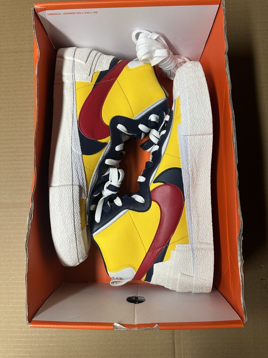 サカイsacai Nike フード付きジャケット XS ネオンイエロー sacai × NIKE ナイロンジャケット CD6297-739｜Yahoo!フリマ（旧PayPay