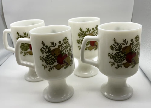 Corningware Spice Of Life Milk Glass Pedestal 5.5” Set of 4Coffee White Mugs Vtg
