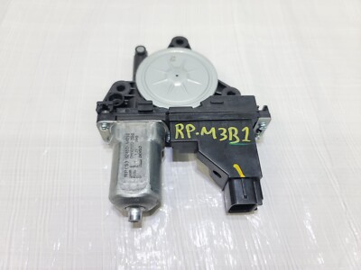 2014-2017 Kia Rondo Power Window Motor Front Left Driver OEM 82450-A4010