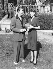 RITA HAYWORTH 8x10 Photo w Heisman Trophy Winner Frank Sinkwich Georgia Bulldogs