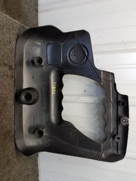 2001 年大众捷达 2.0L 发动机保护套 — 第 4/4 张图片