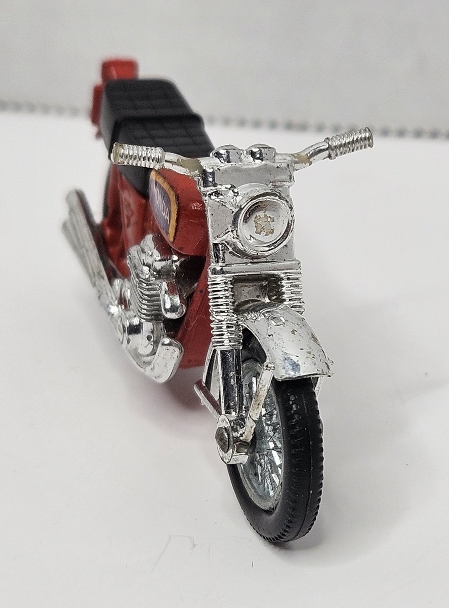 NINE MATCHBOX 1-75 SERIES SUPERFAST WHEEL MODELS comprising a No.18