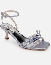 Badgley Mischka Loyalty size 8 Ankle Strap Knotted Heel Sandals 235