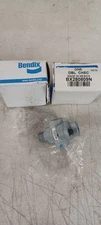 BENDIX DC-4 DOUBLE CHECK VALVE 280809 BX280809N