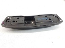 07-19 Infiniti G35 G37 Q40 Q50 Q60 Q70 Soporte de transmisión A/T travesaño OEM