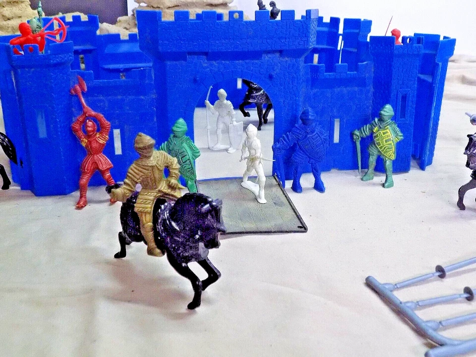 25 originales Lido y MpC 1958 con castillo MpC Foto 3 de 4