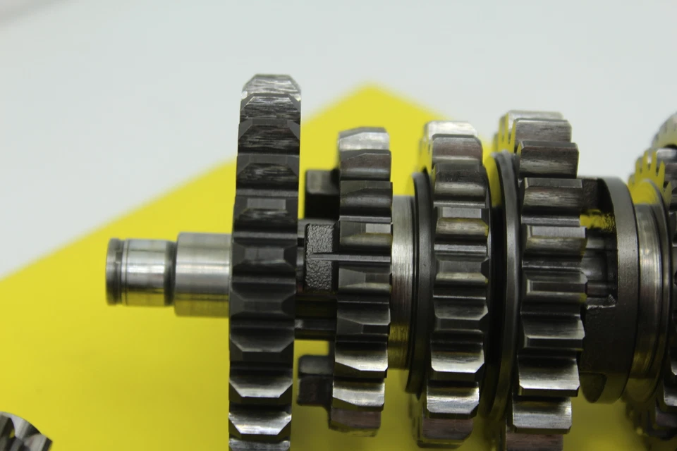 2001 Suzuki Rm80 Engine Transmission Tranny Assembly Gears - Image 4 of 4