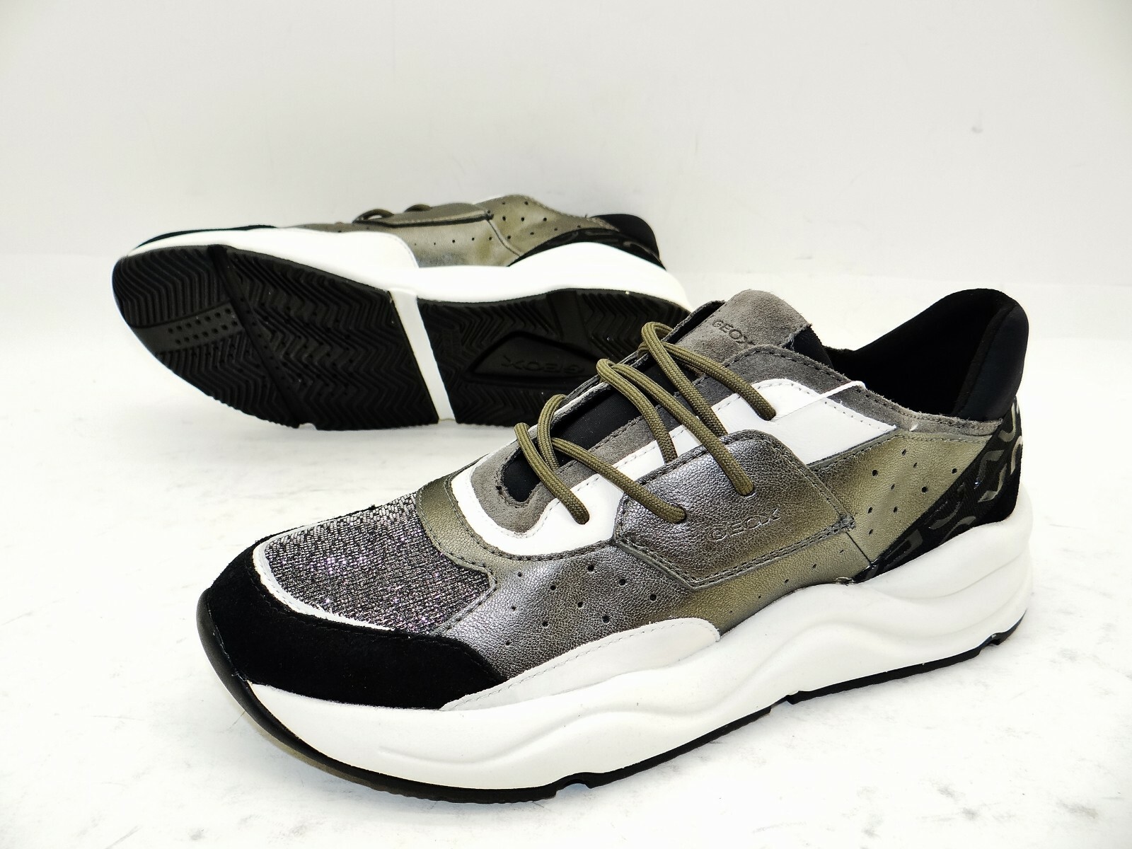 Купить Geox TOPAZIO Damen Sport Schuhe Sneaker Turnschuhe Leder на Аукцион  DE из Германии с доставкой в Россию, Украину, Казахстан