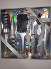 Brush  Comb 8pc Gift Set Assorted Hair Brushes, Comb, Hair Clips New
