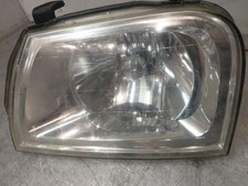 Feu avant (phare) Mitsubishi L200