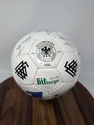 1990 Weltmeister DFB Football World Cup Ball Bitburger ARD ZDF w/ Signatures
