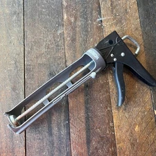 Workforce 10 oz. Drip-Free Ratchet Caulking Gun