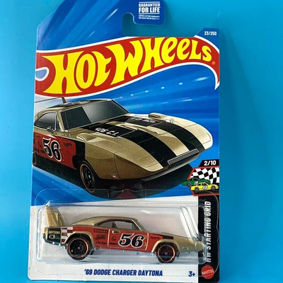 Hot Wheels アメ車 多メーカー HOT WHEELS 2026 '69 DODGE CHARGER DAYTONA METALFLAKE GOLD 23/250
