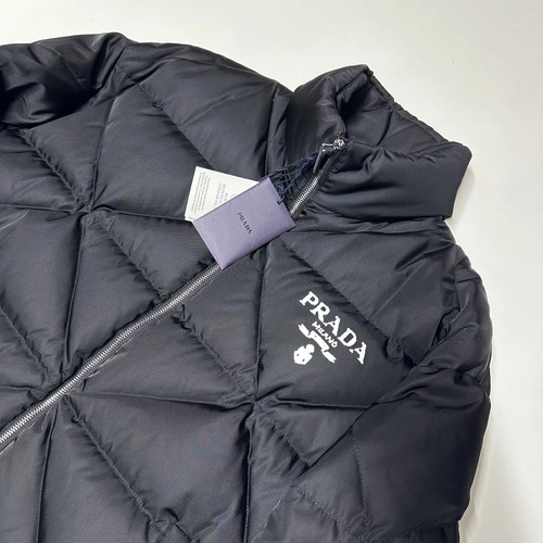 100% AUTHENTIC PRADA RE-NYLON SIZE L 50 LARGE JACKET MENS BLACK DOWN PUFFER - Picture 10 of 17