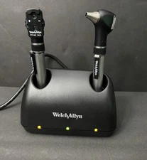 Welch Allyn 2.4V Pocketscope Set - Otoscope / Ophthalmoscope w/ case And Charger