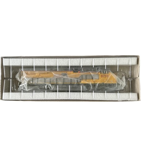 InterMountain 49741S-08 ES44AC w/Sound & DCC, Union Pacific - C45AH CAR No. 8159 - Picture 4 of 5